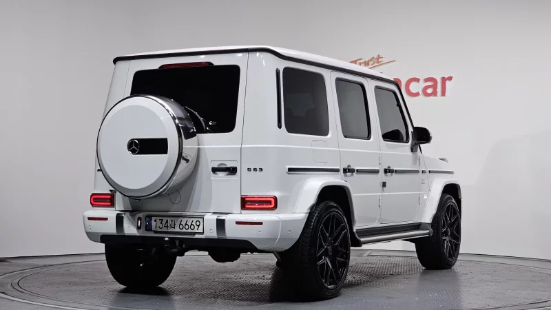 Mercedes-Benz G-Class