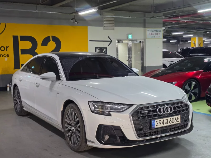 Audi A8
