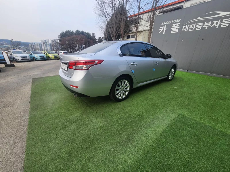 Renault Samsung SM5