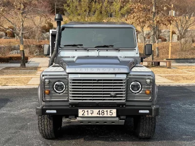 Land Rover DEFENDER