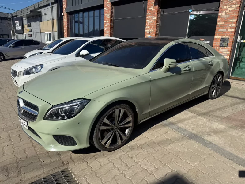 Mercedes-Benz CLS-Class