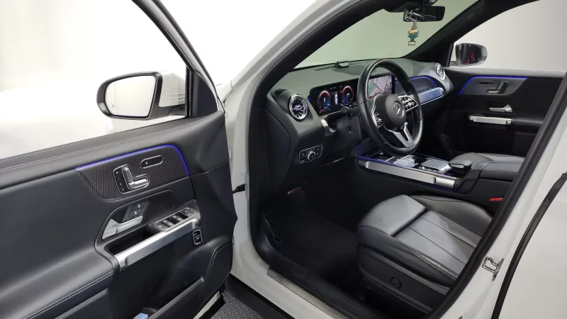 Mercedes-Benz GLB-Class