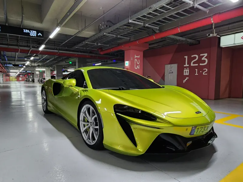 Mclaren Artura