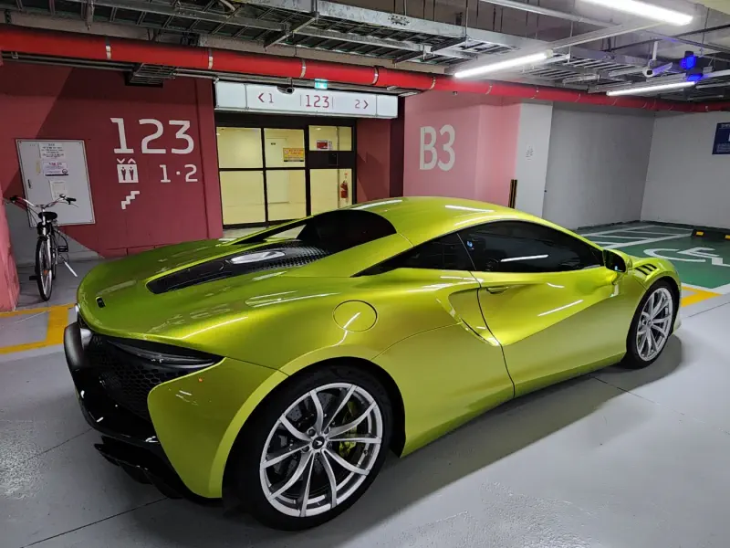 Mclaren Artura