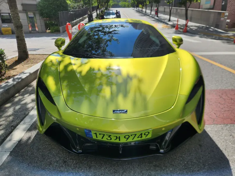 Mclaren Artura