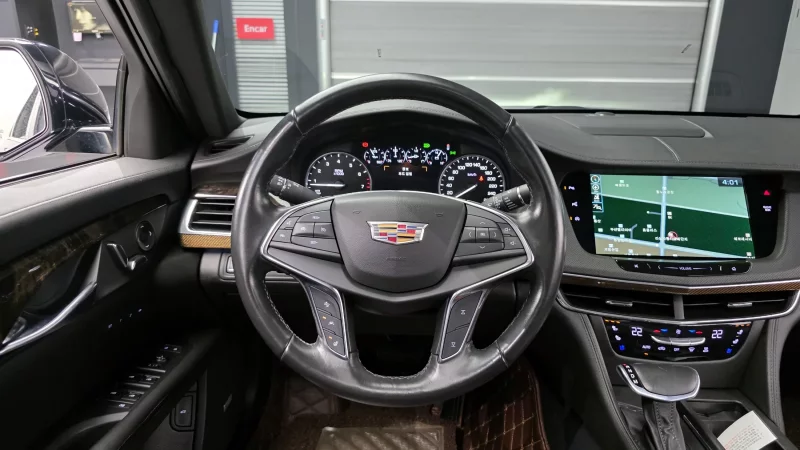 Cadillac CT6