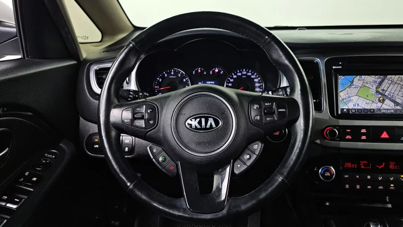 Kia Carens