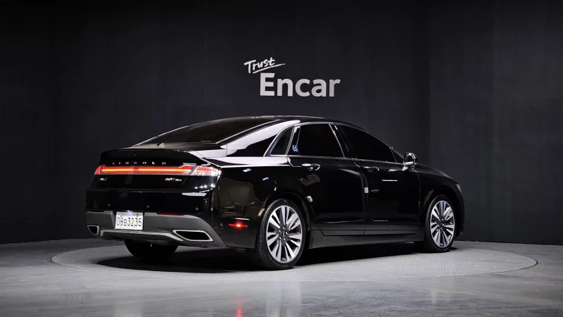 Lincoln MKZ