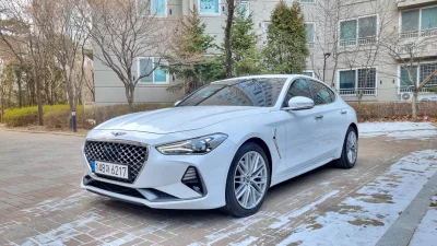 Genesis G70