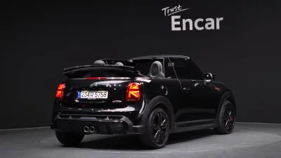 MINI Cooper Convertible