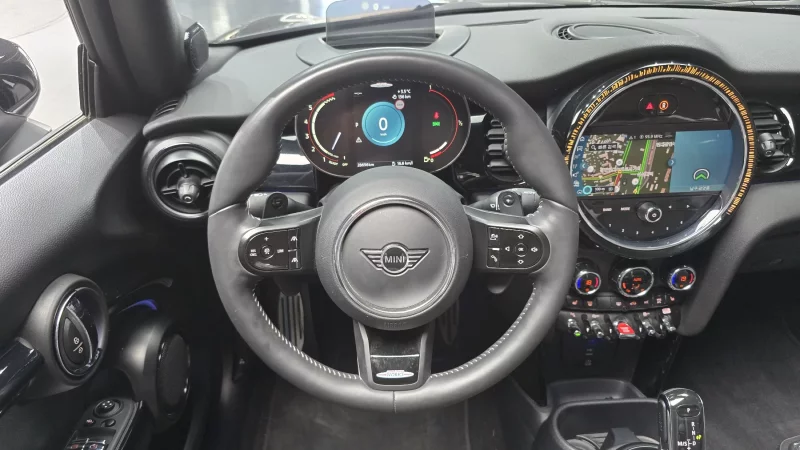 MINI Cooper Convertible