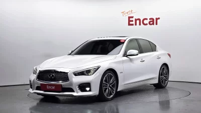 Infiniti Q50