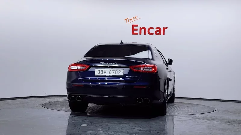 Maserati QUATTROPORTE