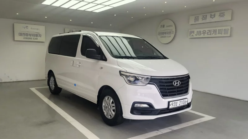 Hyundai Grand Starex