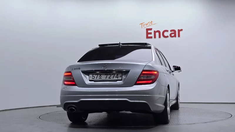 Mercedes-Benz C-Class