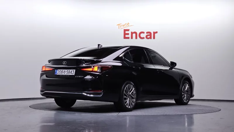 Lexus ES300h