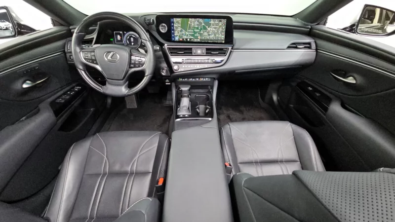 Lexus ES300h