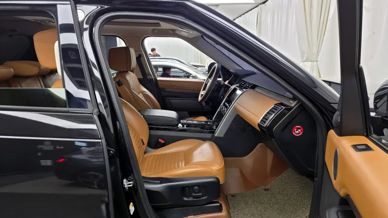 Land Rover DISCOVERY