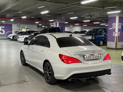 Mercedes-Benz CLA-Class