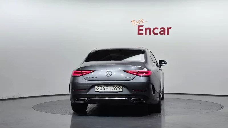 Mercedes-Benz CLS-Class