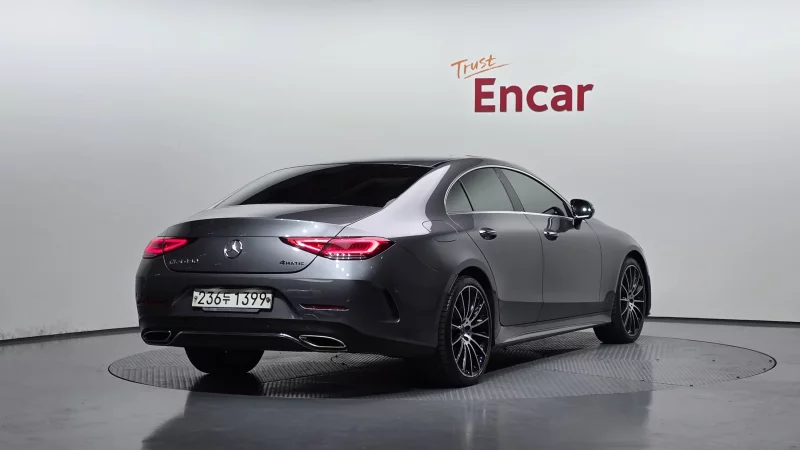 Mercedes-Benz CLS-Class