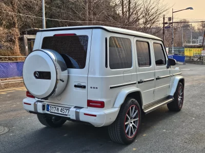 Mercedes-Benz G-Class