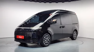 Hyundai Staria