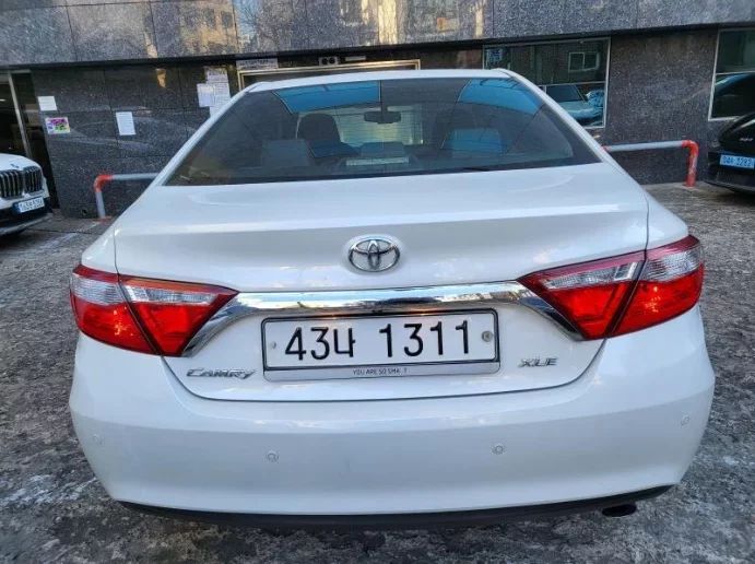 Toyota CAMRY