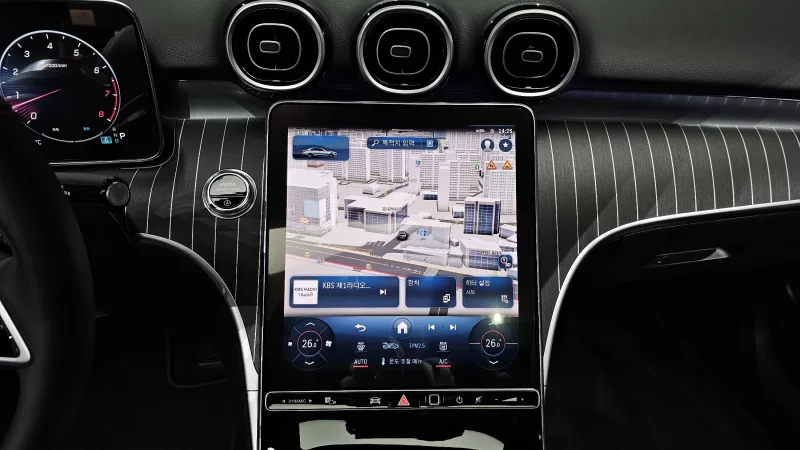 Mercedes-Benz C-Class