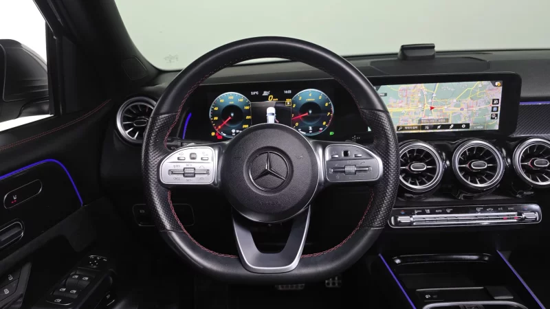 Mercedes-Benz GLB-Class