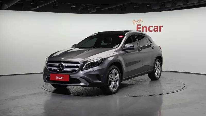 Mercedes-Benz GLA-Class