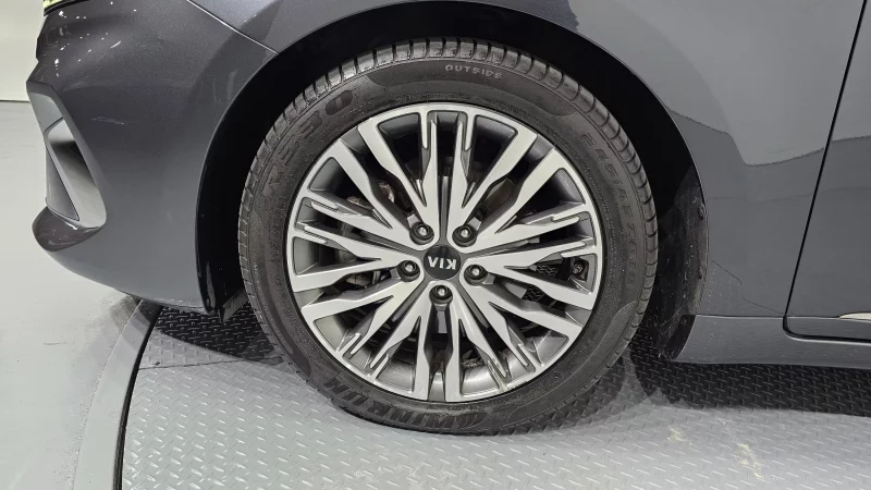 Kia K7