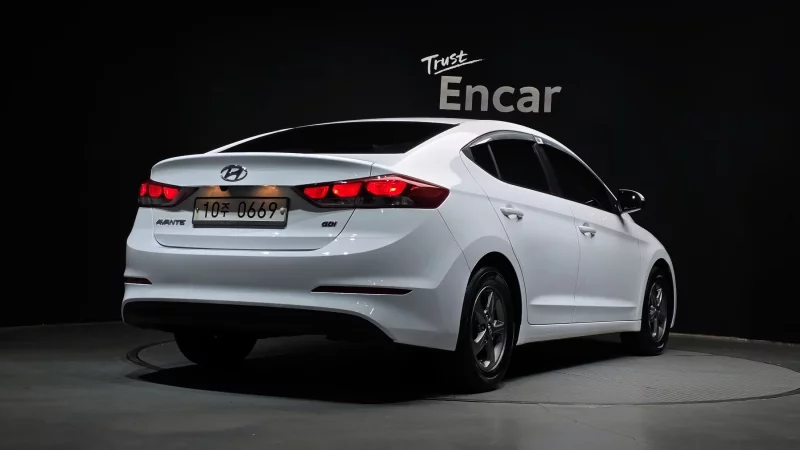 Hyundai AVANTE
