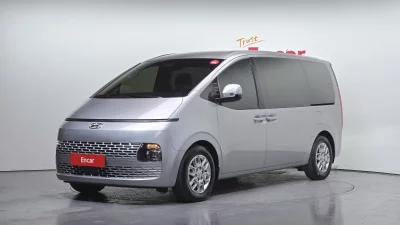 Hyundai Staria