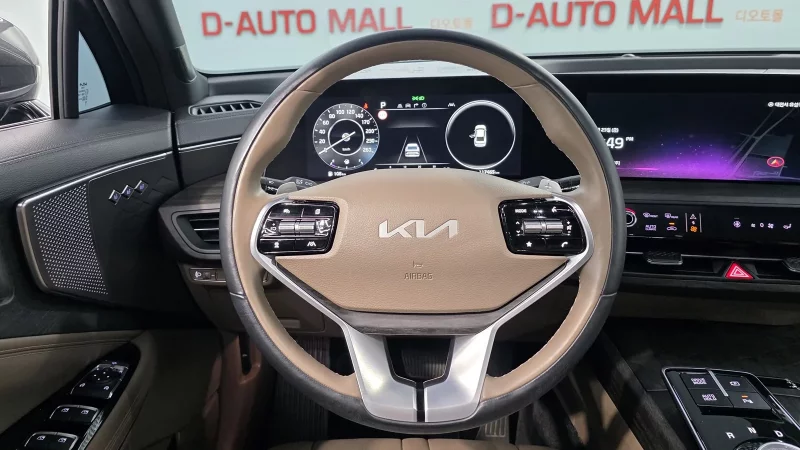 Kia K8