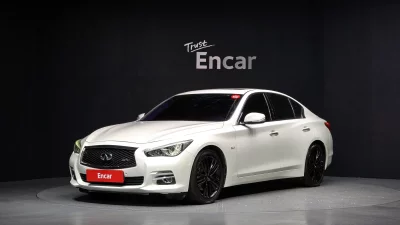 Infiniti Q50