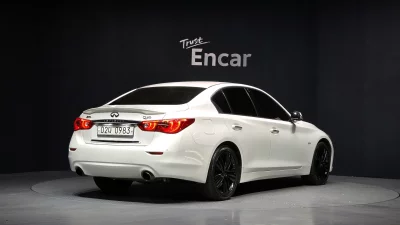 Infiniti Q50