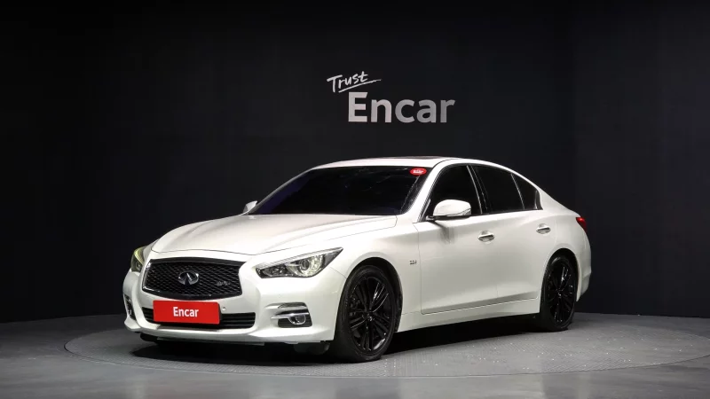 Infiniti Q50