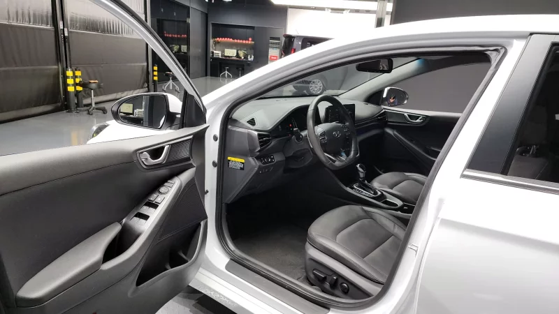 Hyundai Ioniq