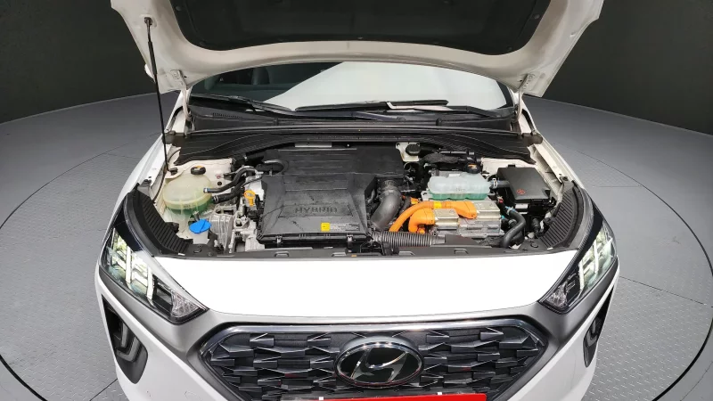 Hyundai Ioniq