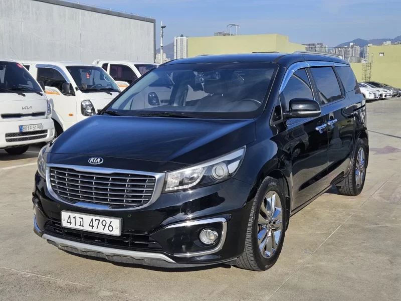 Kia Carnival