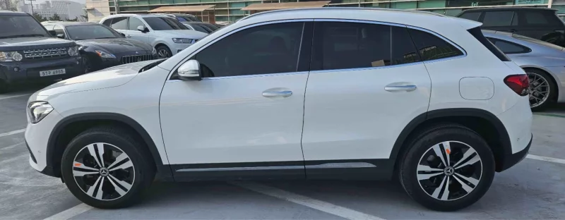 Mercedes-Benz GLA-Class