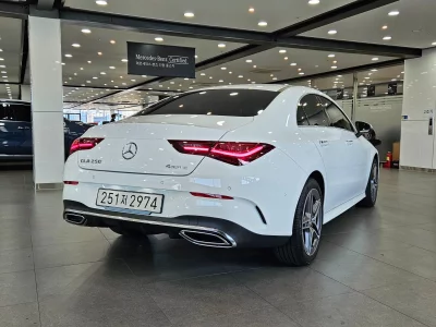 Mercedes-Benz CLA-Class