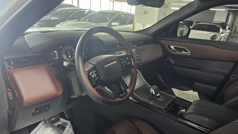 Land Rover RANGE ROVER VELAR