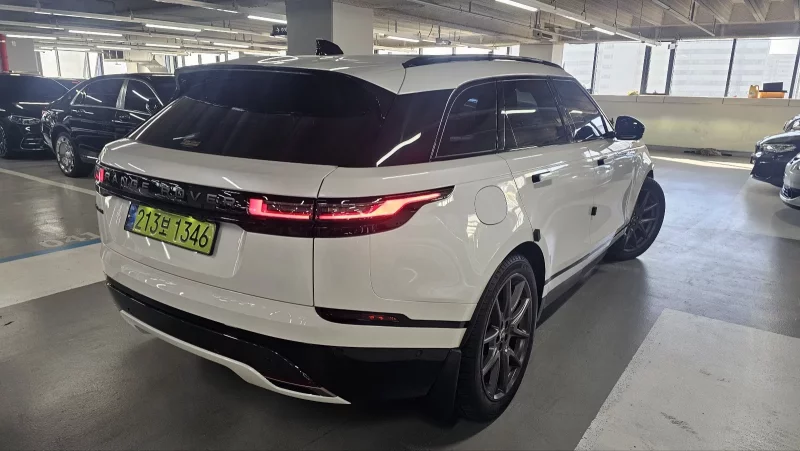 Land Rover RANGE ROVER VELAR
