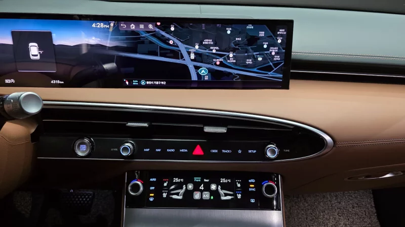 Genesis GV70