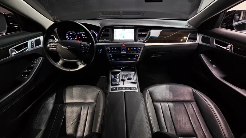 Genesis G80