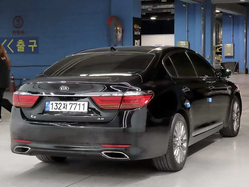 Kia K9