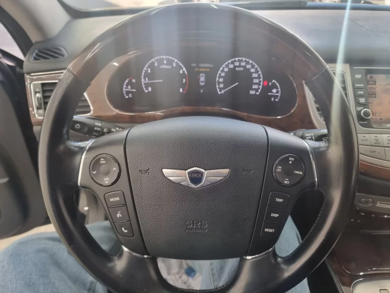 Hyundai Genesis