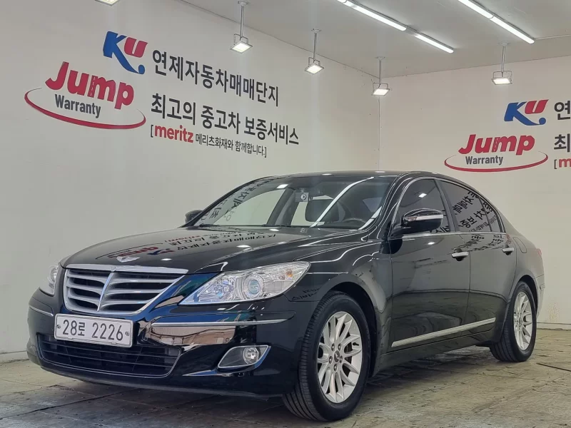 Hyundai Genesis
